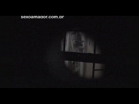 ❤️ Блонди ба таври махфӣ аз ҷониби як сайёҳи ҳамсоя, ки паси хиштҳои холӣ пинҳон шудааст, сабт мешавад ❤ Шлюсҳо дар tg.pornmega-com.ru ﹏